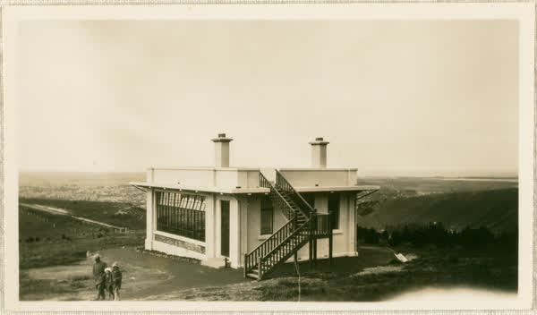 Open-air school at the Children’s Fresh Air Home, 1927
