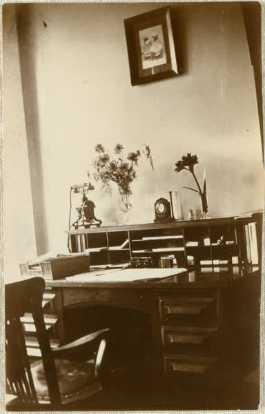 Dr Blackmore's desk in the Middle Sanatorium, 1918