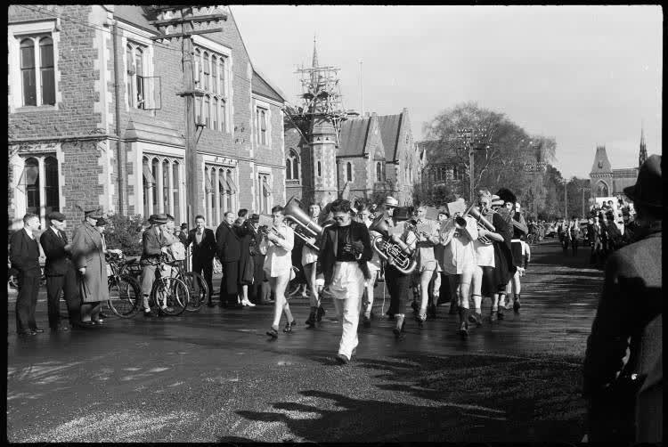 Capping parade, Christchurch, 1940