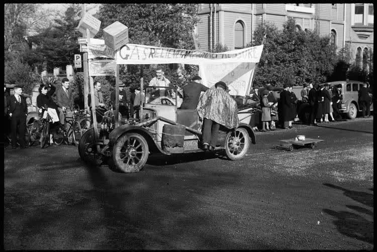 Capping parade, Christchurch, 1940