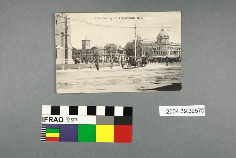 Postcard: Cathedral Square, Christchurch NZ, 1910