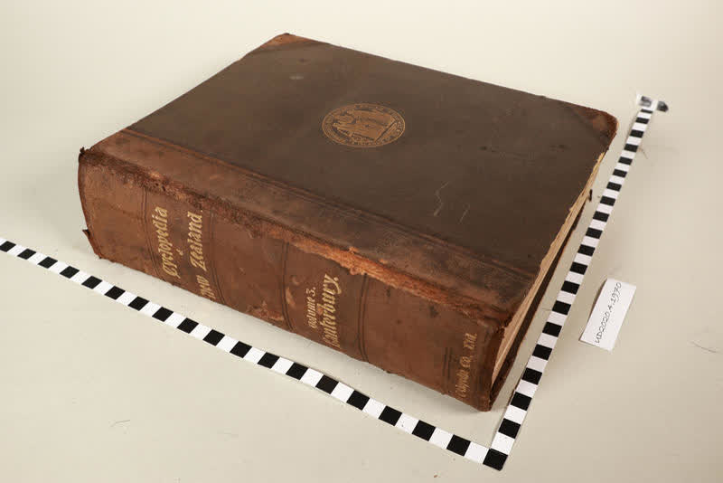 Book: The Cyclopedia of New Zealand, Industrial, Descriptive, Historical, Biographical, Figures, Illustrations, Volume 3, Canterbury Provincial District, 1903