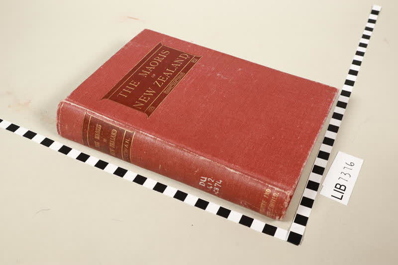 Book: The Maoris of New Zealand, 1910