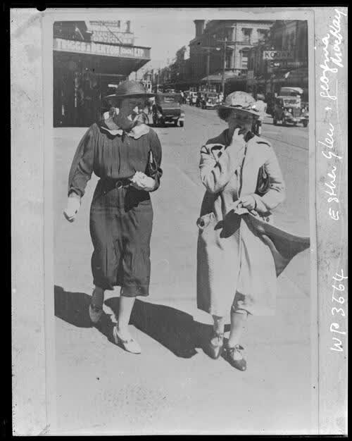 Esther Glen ( left) and Georgina MacKay (right)., 1930
