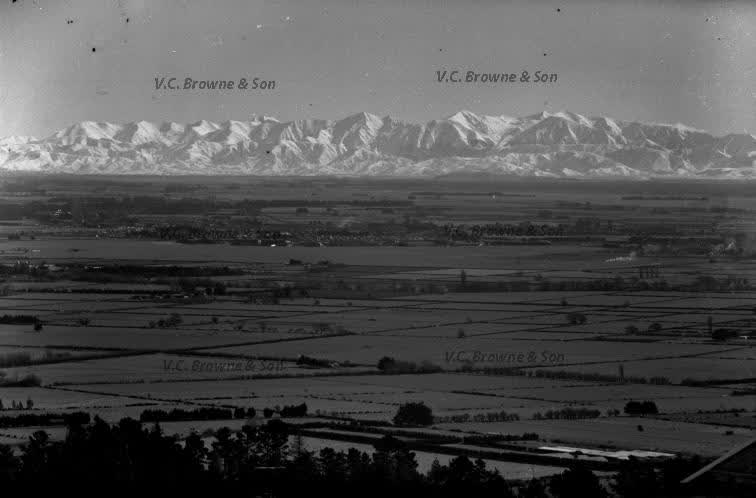 From 119 across the plains to the Alps (LC49-77/3), 1949