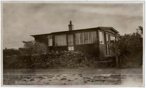 The Winsor family bach, Fleming Street, North Beach, 1920