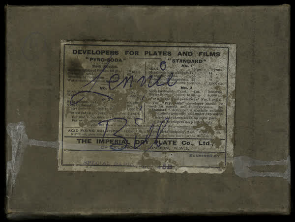 Box cover with inscription, 1900