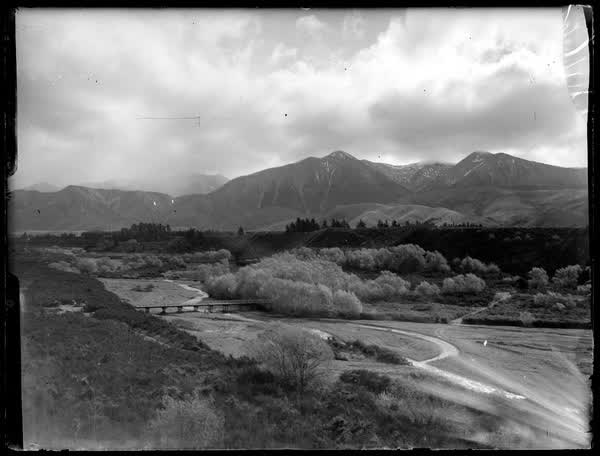 Bridge over Kowhai River, 1900