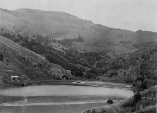 Tikao Bay, 1904