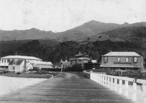 Akaroa Main Wharf, 1904