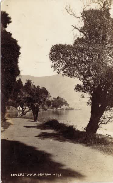 Lover's Walk in Akaroa, 1910