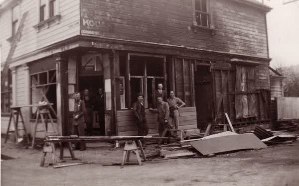 Fire damaged chemist building in Akaroa, 1940