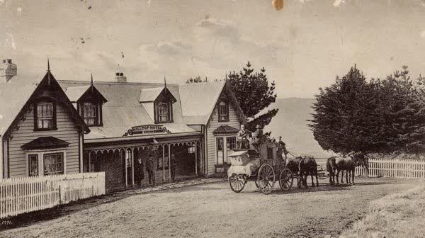 Hilltop Hotel, 1906