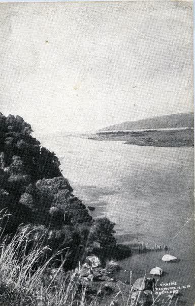 Okains Bay river near beachJan Shuttleworth collection, 1910