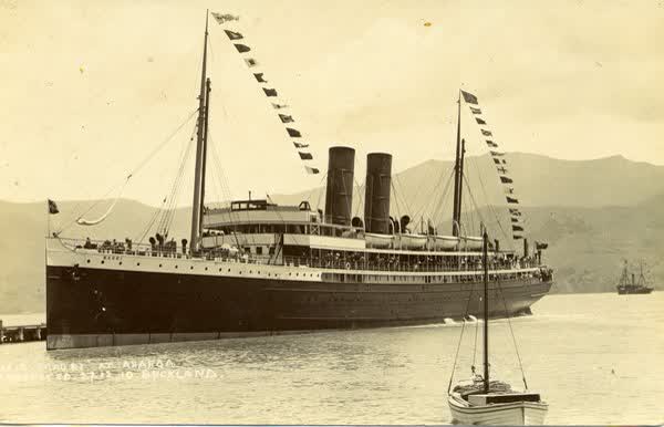 SS Maori at Main WharfJan Shuttleworth collection, 1910