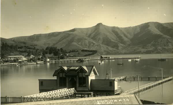 Akaroa sea-bath and bathing shedsJan Shuttleworth collection, 1916
