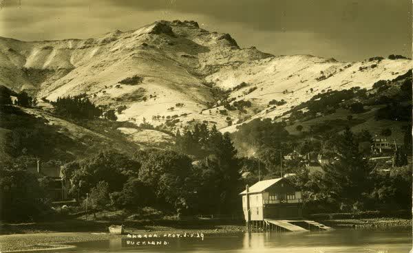 Snow on Brasenose behind Akaroa BoatshedJan Shuttleworth collection, 1929