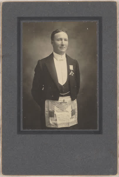 Ancient Order of Foresters member, 1920
