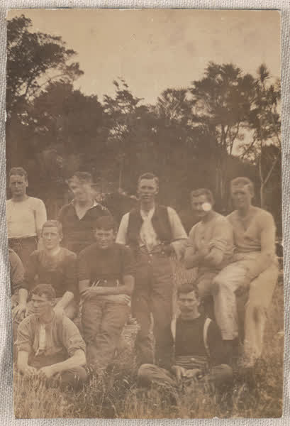 Group of men, 1910