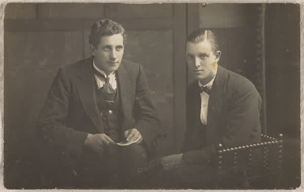 Claude Clark and Fred Sellers, 1910