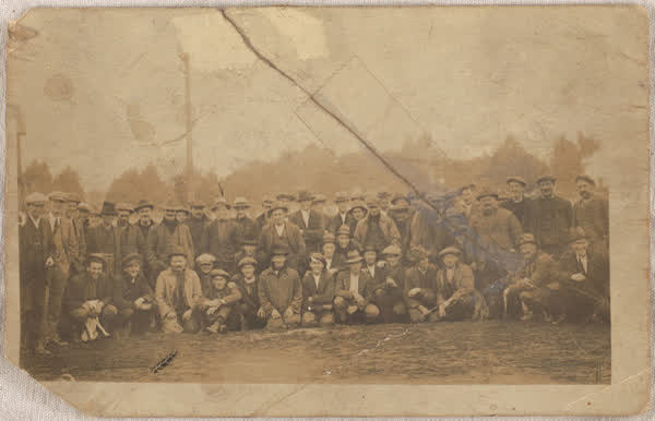 Belfast men, 1910