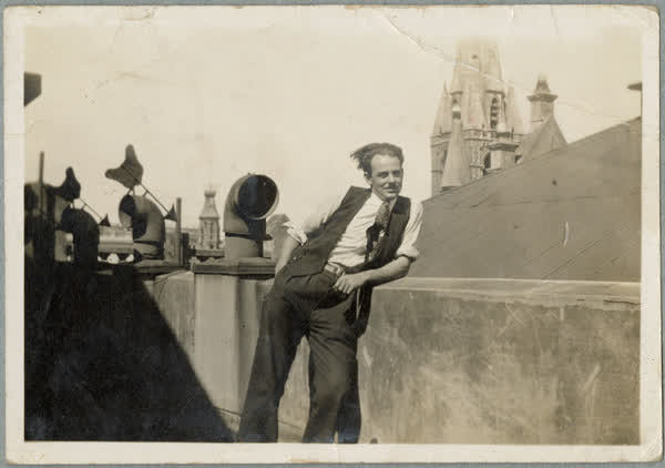 Lance Guthrie Chisnall, 1900