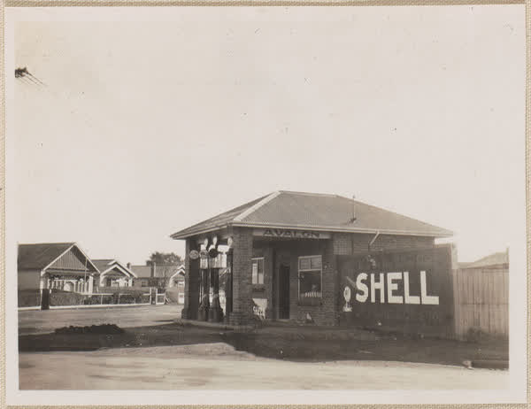 Avalon Service Station, 1928