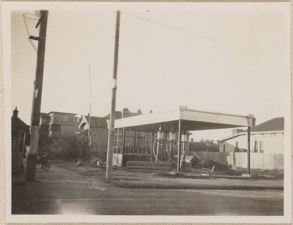 National Service Station, 1928