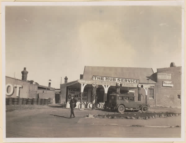 The Hub Service, 1928