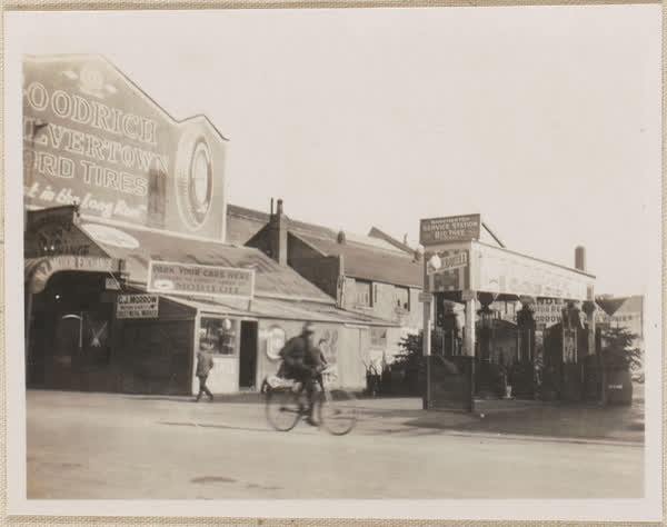 Manchester Service Station, 1928