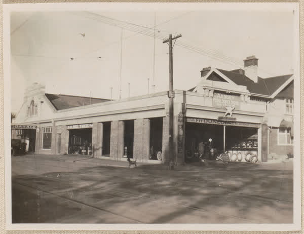 Aabby Petrol Service Station, 1928