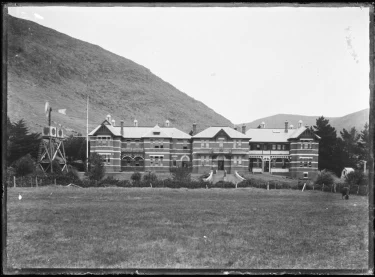 Sumner School for the Deaf, 1920
