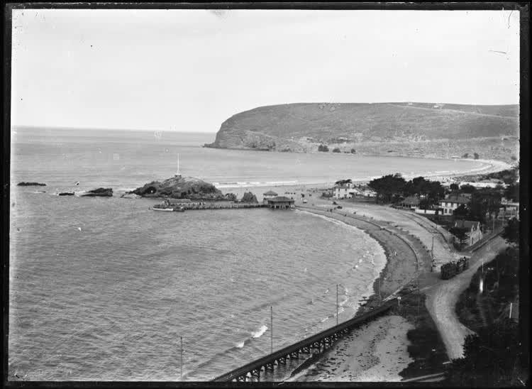 Cave Rock, Sumner Beach, 1920