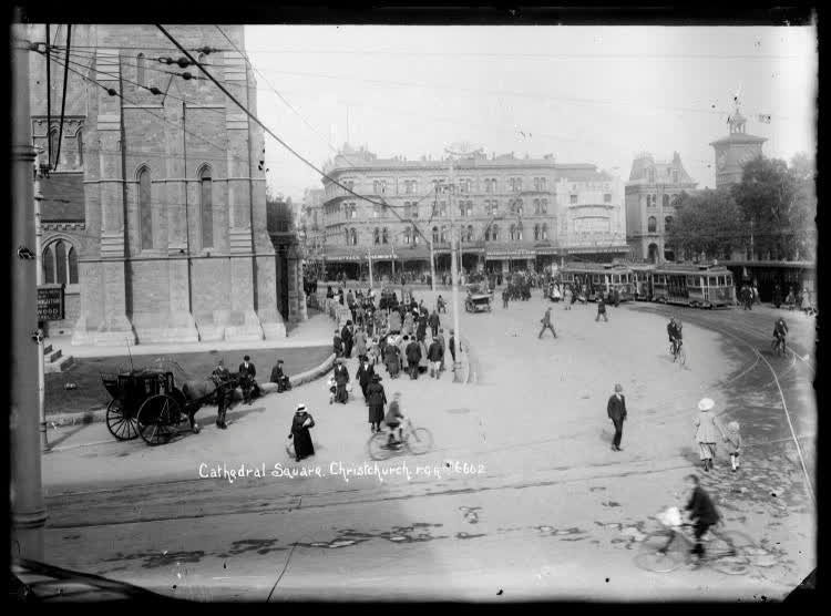 Cathedral Square, Christchurch, 1910