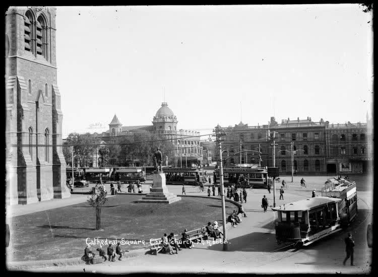 Cathedral Square, Christchurch, 1910