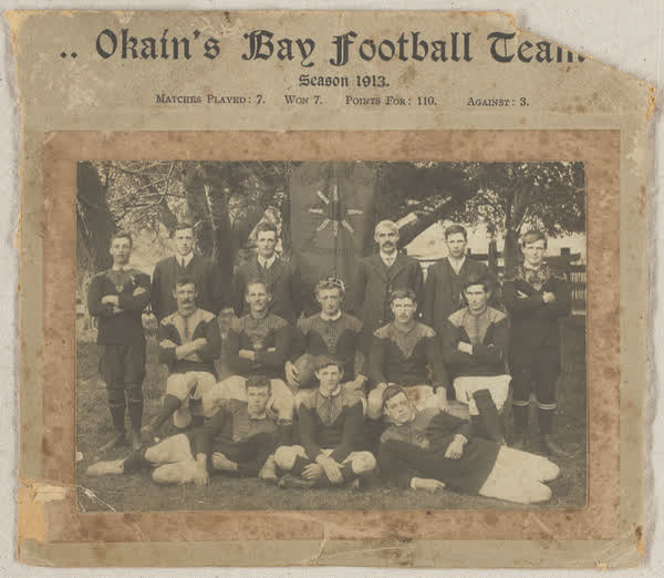 Okain’s Bay Football Team, 1913