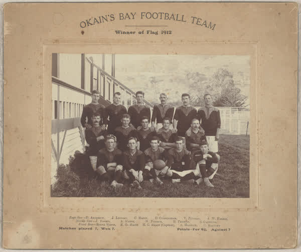 Okain's Bay Football Team, 1912
