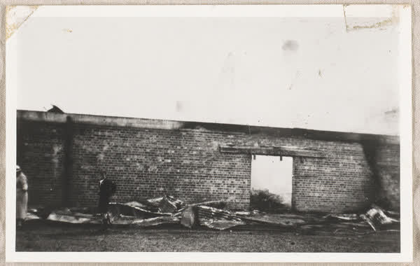 Fire damage to Zealandia Soap and Candle Works, 1930