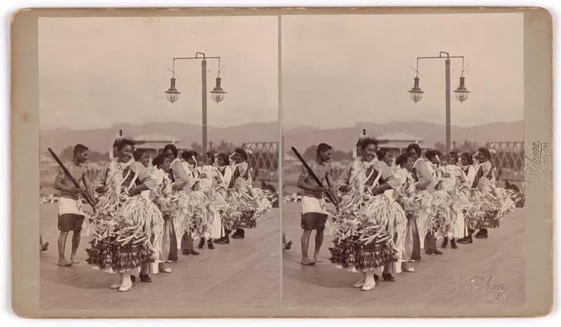 Cultural group on the New Brighton Pier, Christchurch, 1900