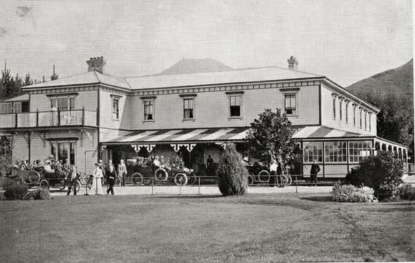 The Lodge, Hanmer Springs, 1900