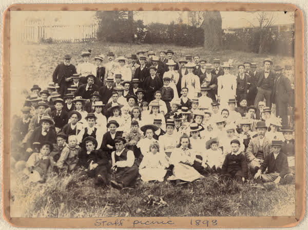 Aulsebrooks staff picnic, 1898, Archive 1054, 1898