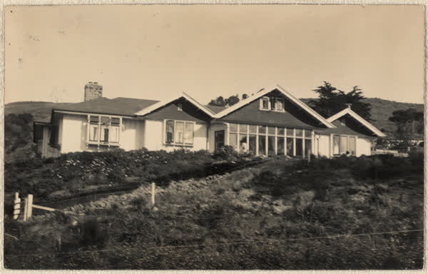 Mount Pleasant accommodation houseArchive 1054, 1900
