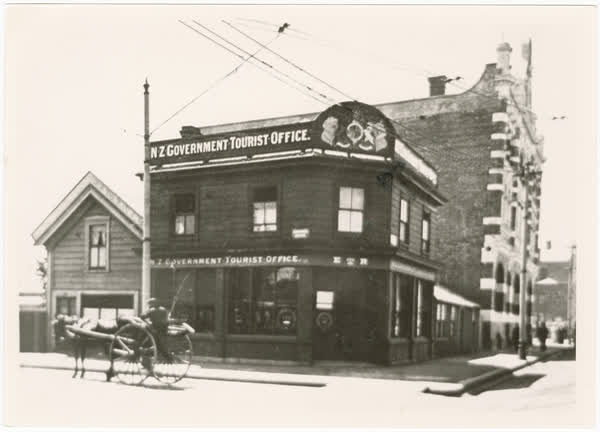 New Zealand Government Tourist Office, 1900