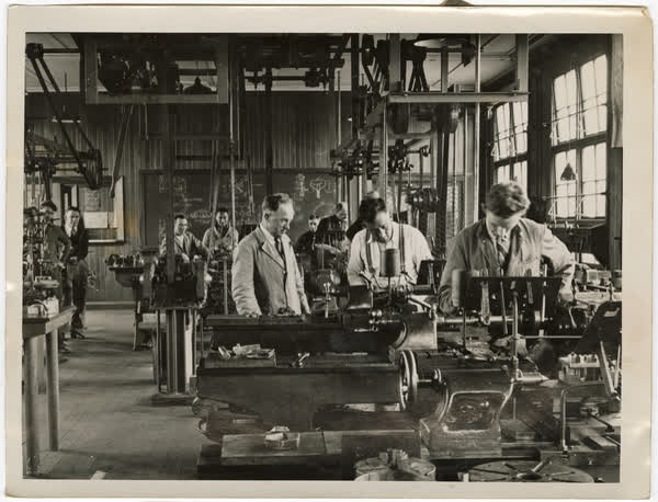 Training at Papanui Technical College, 1941