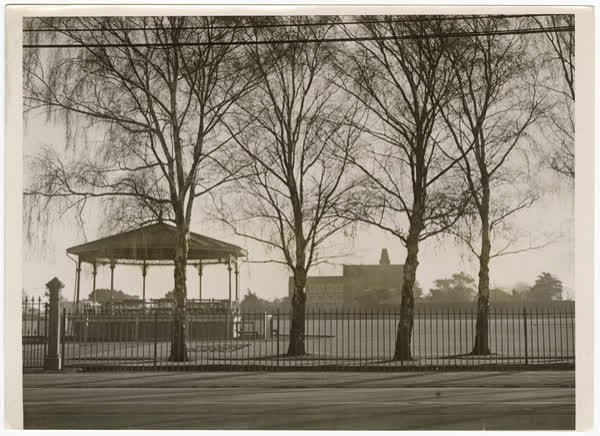 Band Rotunda in Sydenham Park, 1941