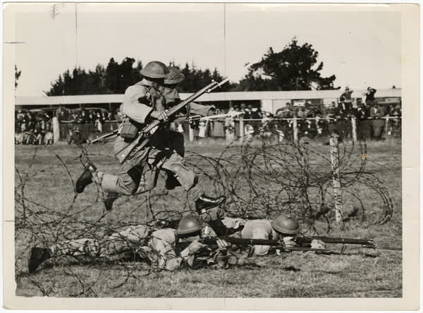 Soldiers at a military display, 1943