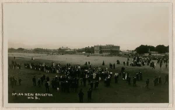 New Brighton Beach in New Brighton postcard, 1910