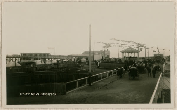 Carnival Day in New Brighton, 1910