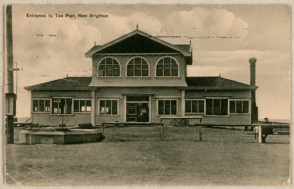 Entrance to the pier, New Brighton, 1910