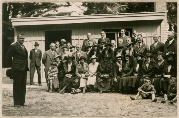 St Faith's Anglican Church parish picnic, 1935